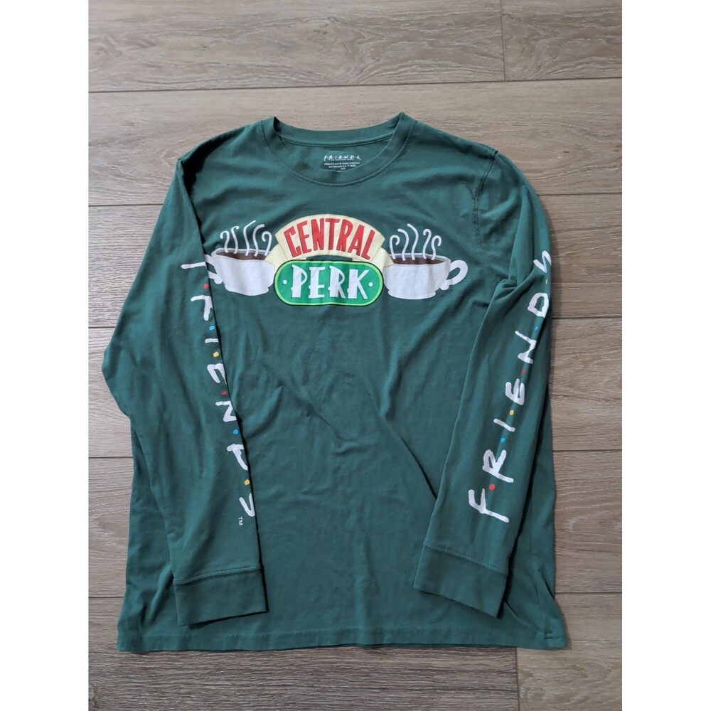 FRIENDS TV SHOW LONG SLEEVED LICENSED T-SHIRT SIZE XLARGE (LARGE-ACTUAL) EUC